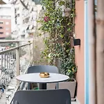 Noem 4* Тирана