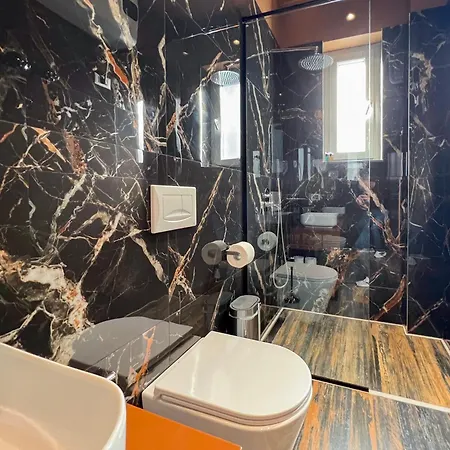 ホテル Noem ティラナ