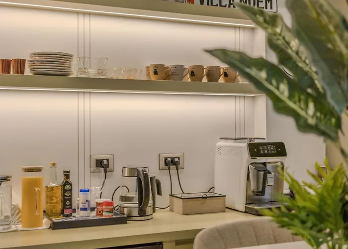 Noem 酒店 地拉那