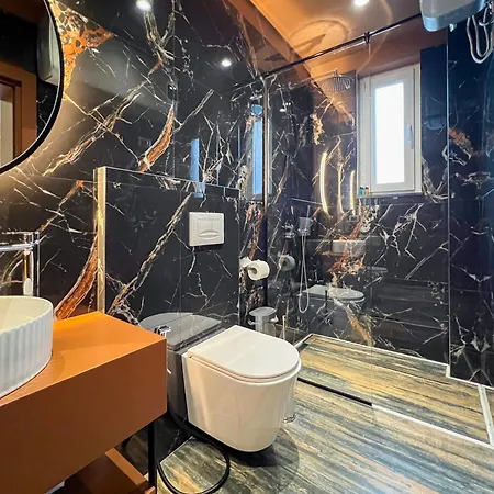 Noem 酒店 地拉那