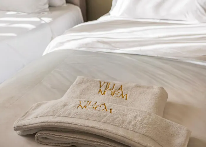 Noem 酒店 地拉那